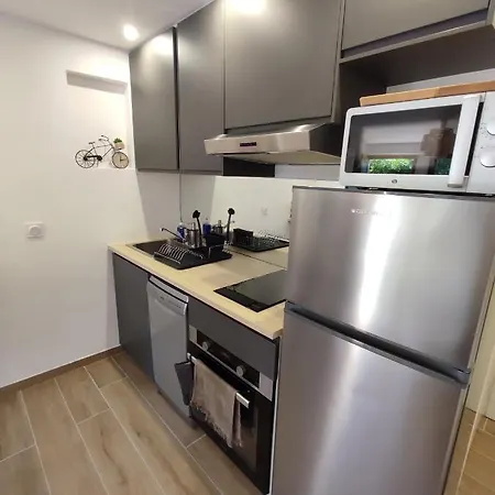 Lavandou - 500m Appartement *